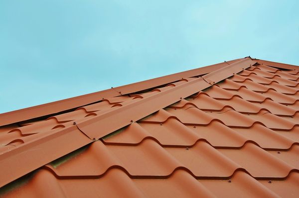 Schody strychowe - jak wybrać odpowiedni model dla swojego domu?